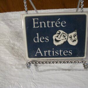 Entree des Artistes Small Metal Door Plaque / Sign